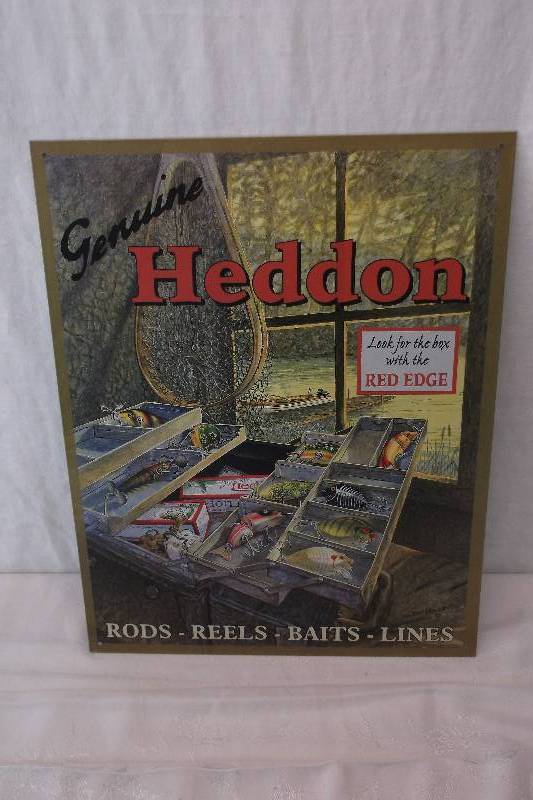 lot 22 image: Collectible