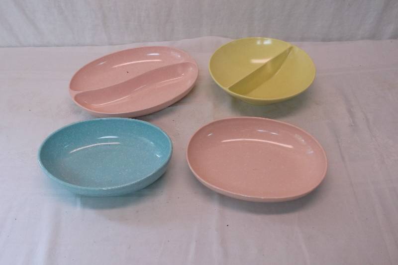 lot 60 image: Vintage