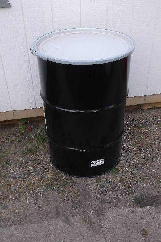 lot 84 image: Barrel