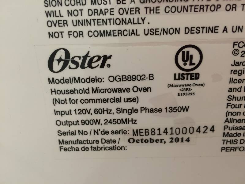 Oster OGB8902-B 0.9-Cubic Foot Microwave Oven, Black retail $90