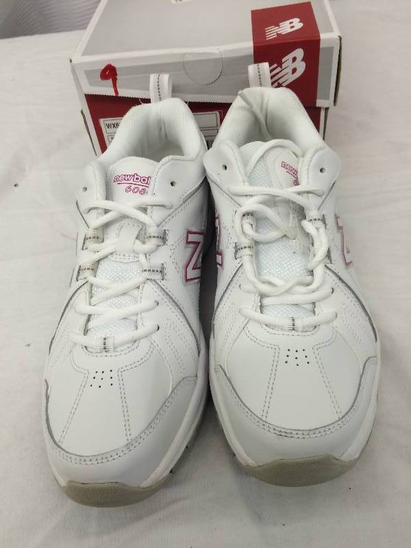 womens new balance shoes size 9