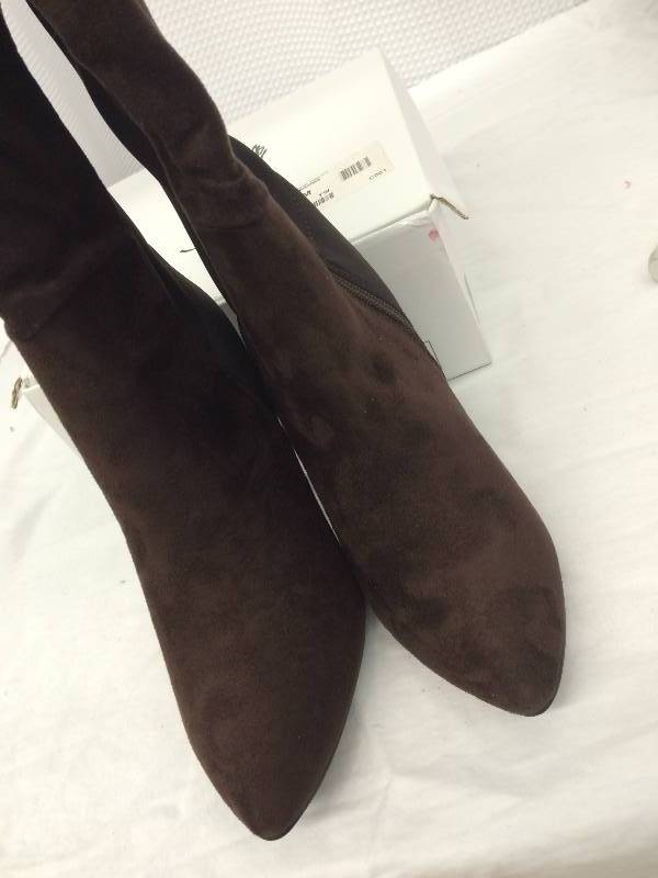 GC Shoes Womens Smooch Tall Heel Boot    8...5
