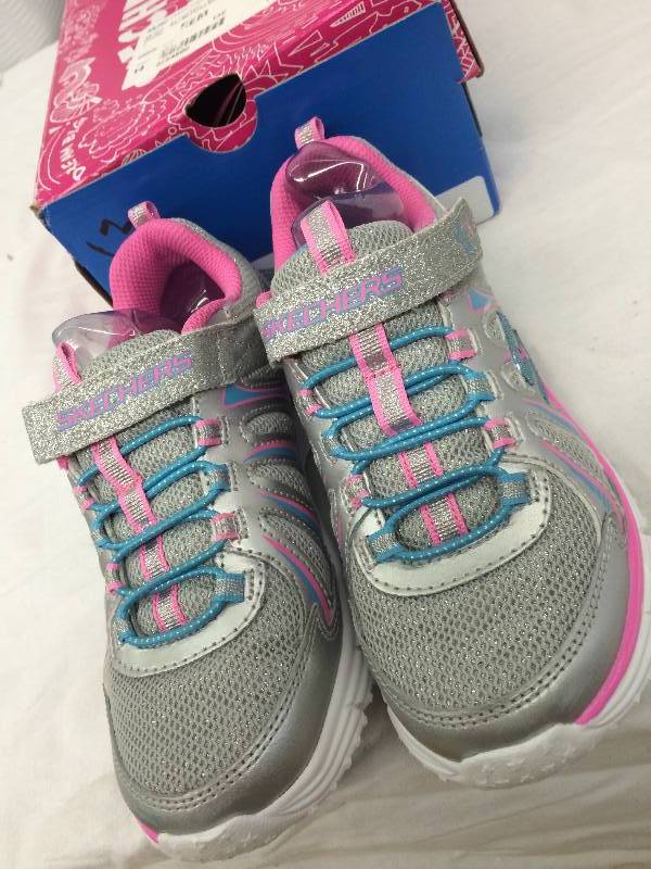 girls size 2 skechers