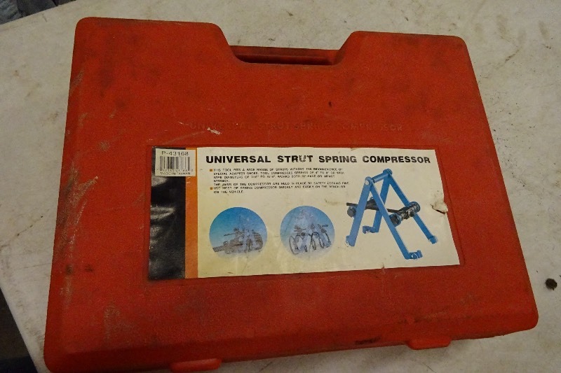 Universal strut spring compressor