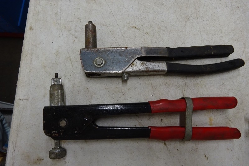 2 ribit guns
