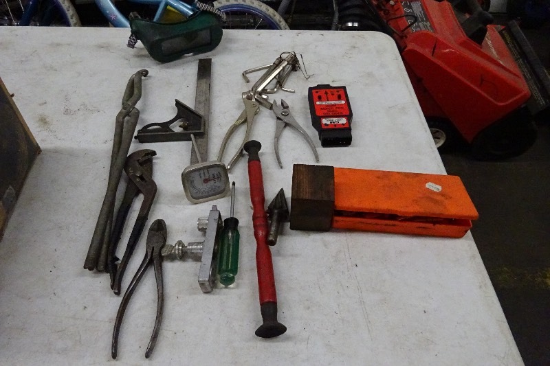 Pliers,  wrenches, square, super pro dust dual reader and more