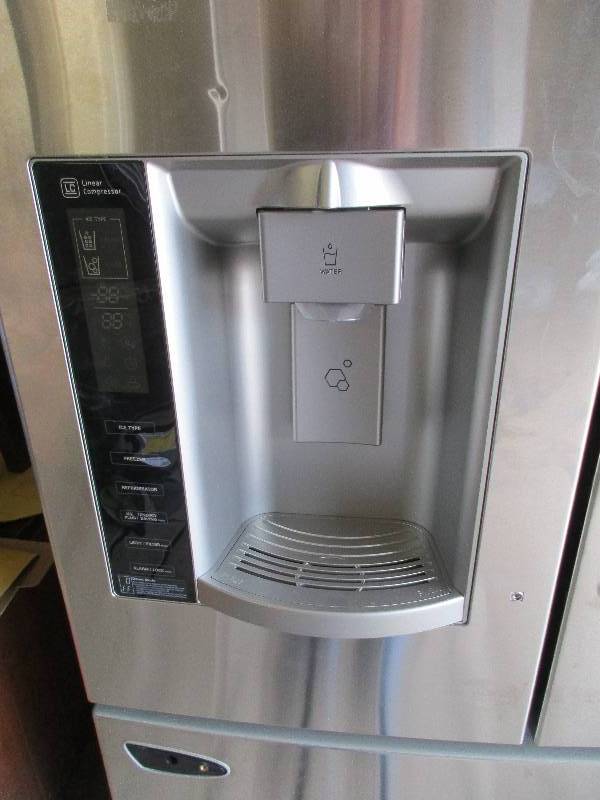 LG LFX28968ST