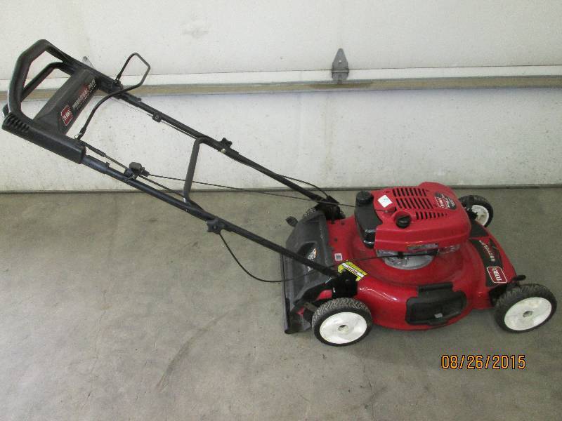 Toro Personal Pace Self-Propelled 6...