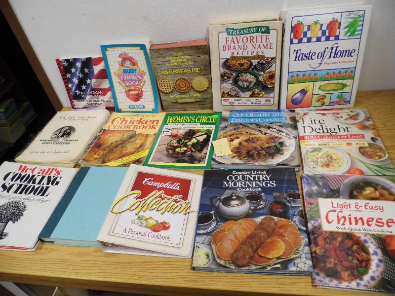 lot 1 image: Large Lot of Books