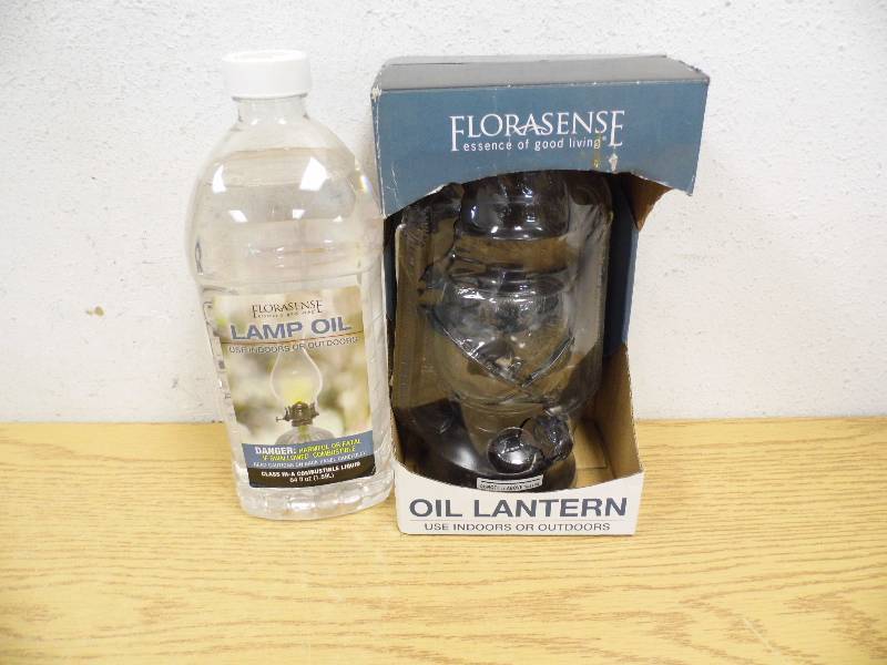 lot 13 image: New Oil Lantern and Lamp Oil