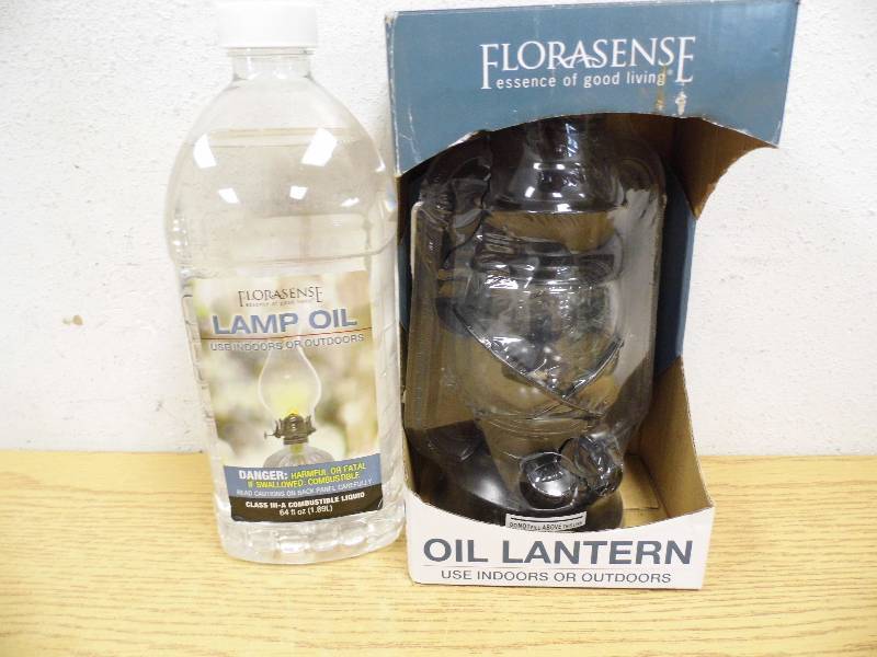 lot 16 image: New Oil Lantern and Lamp Oil