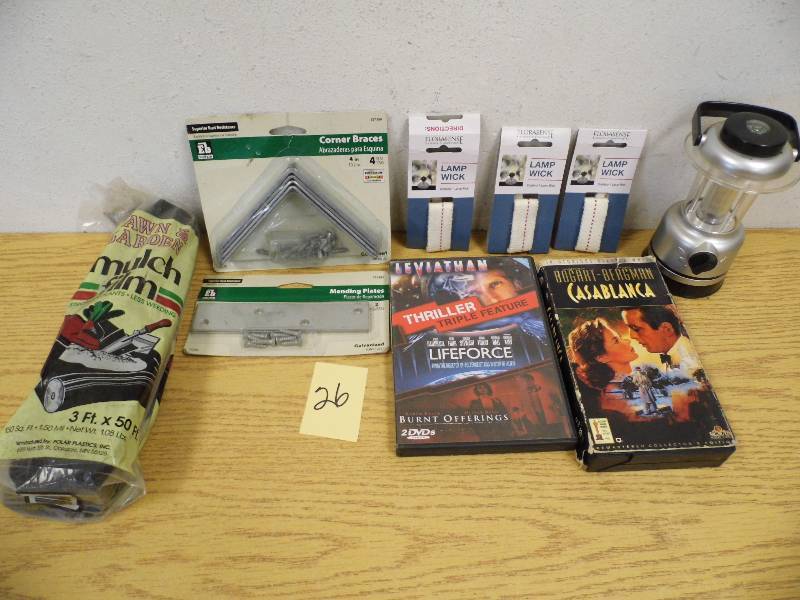 lot 26 image: Household Items