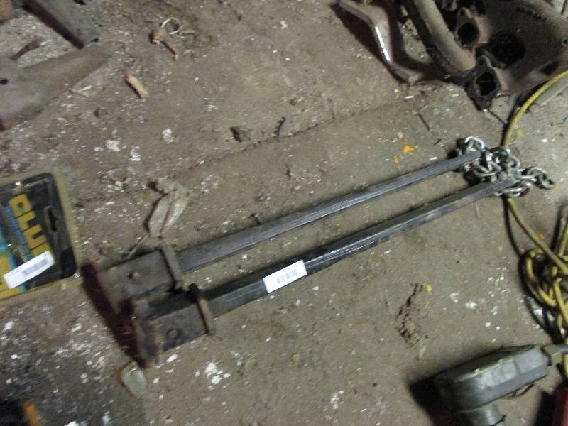 Anti sway hitch bars