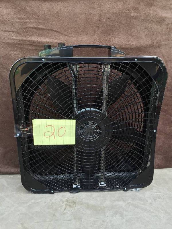 lot 20 image: Lasko 20in Box Fan