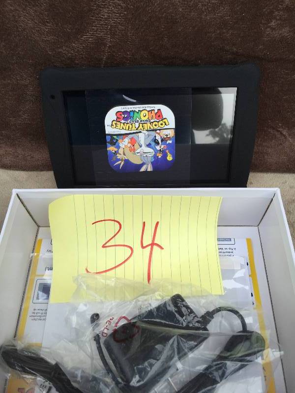 lot 34 image: 7 Multi-touch Kids  tablet