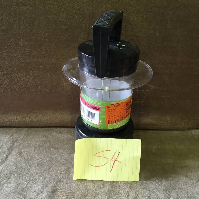 lot 54 image: Rayovac Fluorescent Lanter