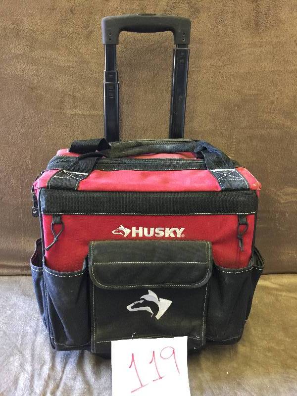 lot 119 image: Husky 14 Rolling Tool Tote