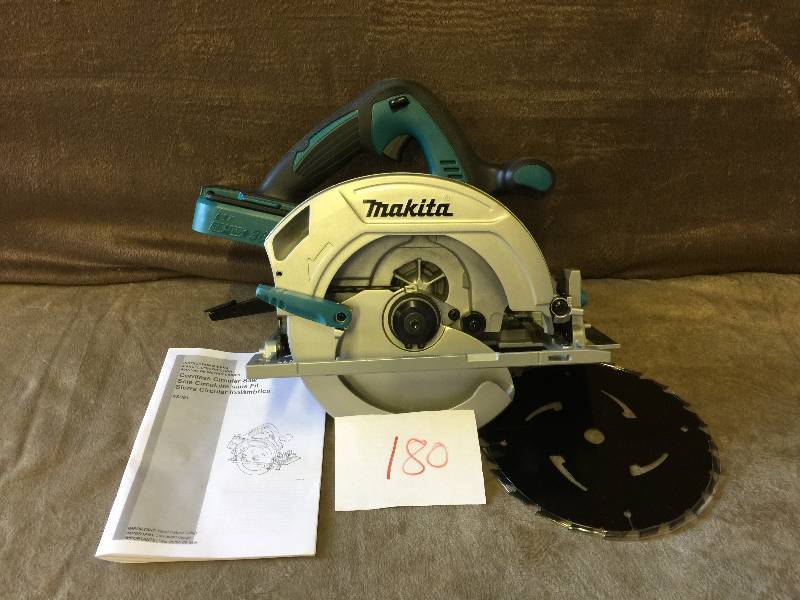 lot 180 image: Makita 18-Volt LXT X2 Lithium-Ion 7-14 in. Cordless Circular Saw (Tool-Only) New