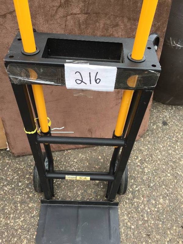 lot 216 image: Milwaukee 300500 lb. Capacity Convertible Hand Truck