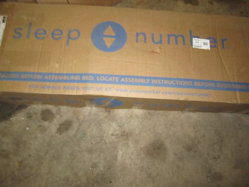 lot 134 image: New Sleep Number plastic bed rails ...