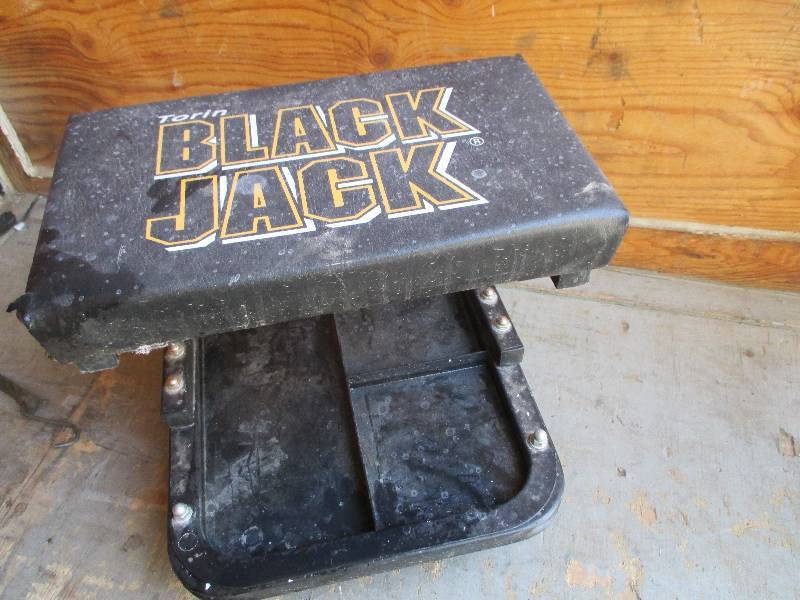 lot 83 image: Black Jack rolling padded stool wit...