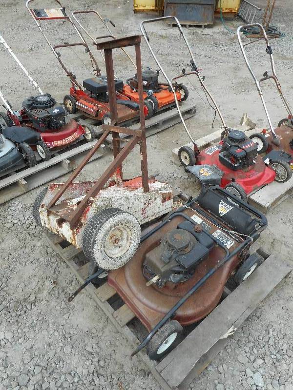 Lot Of (7) 21 Lawn Mowers For Part...