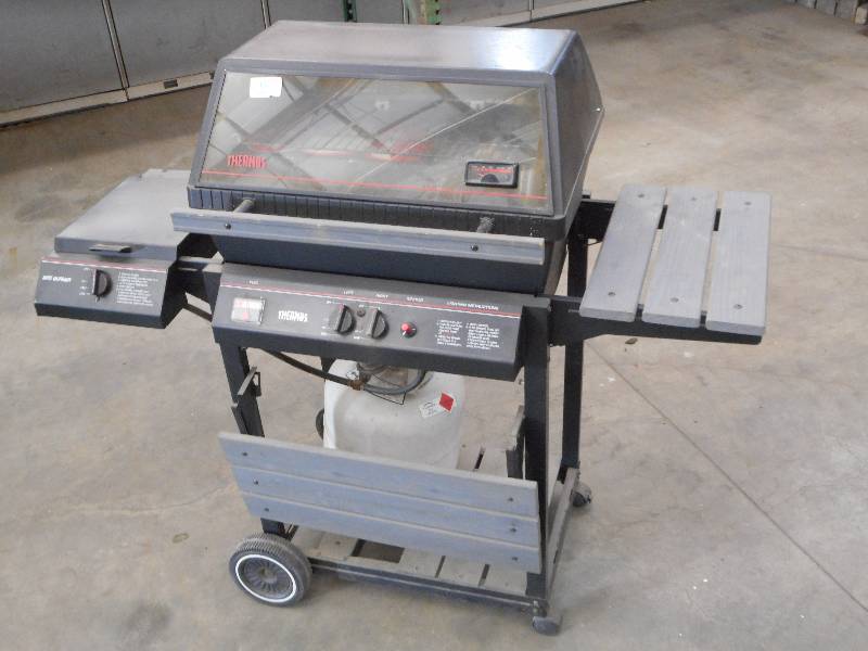 Thremos 2-Burner LP-Gas Grill With ...
