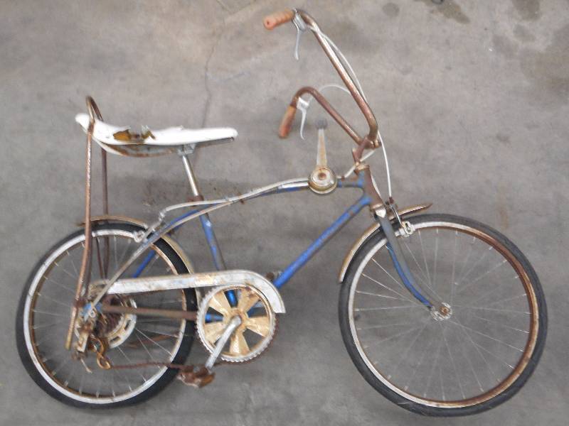 Antique Schwinn Bicycle ...