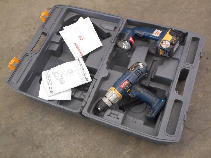 Ryobi 14.4Volt Cordless Drill & Lig...