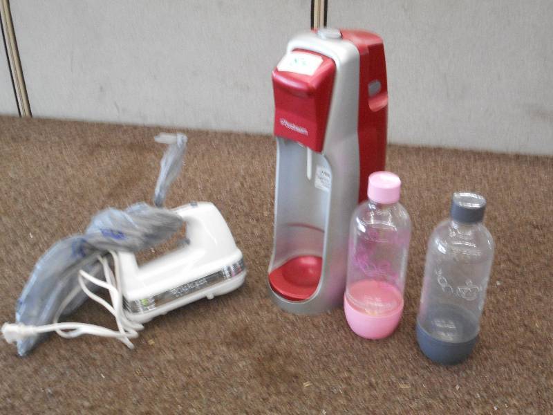 (1) SodaStream Soda Maker Set & (1)...