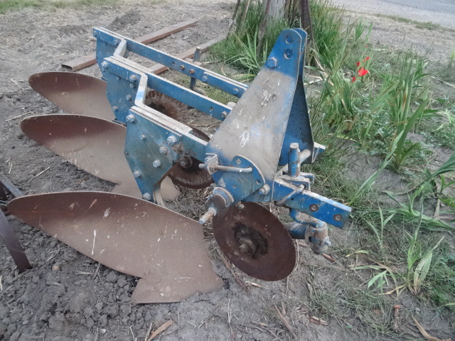 Plow