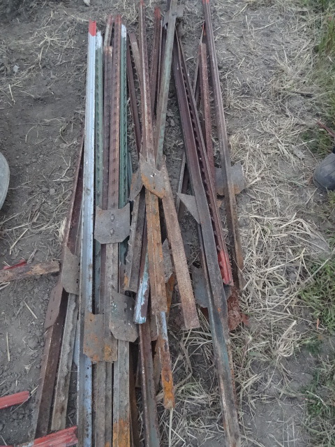 Steel fence posts