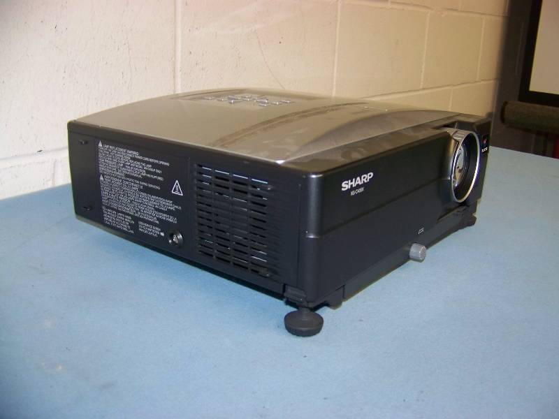 lot 4 image: Sharp, XG-C435X, LCD Projector with Travel Bag