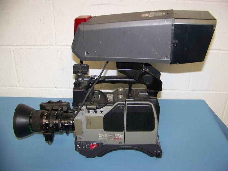 lot 26 image: Panasonic Color Video Camera with View Finder and Camera Cable