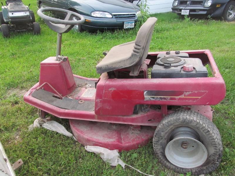 lot 10 image: mower