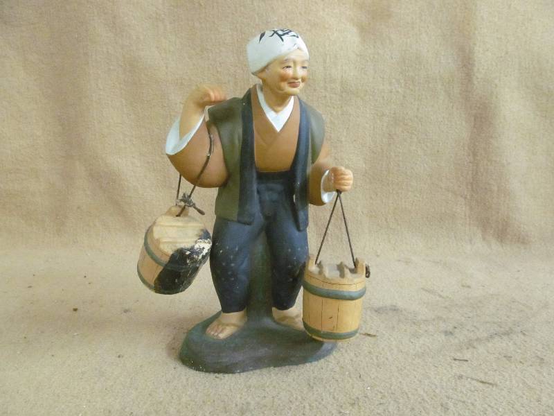 lot 76 image: dcor