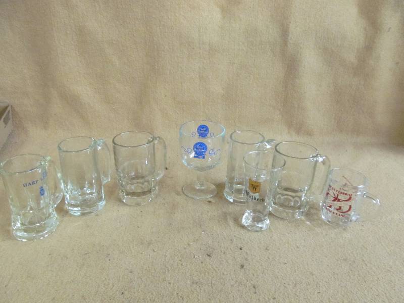 lot 80 image: beer mugs