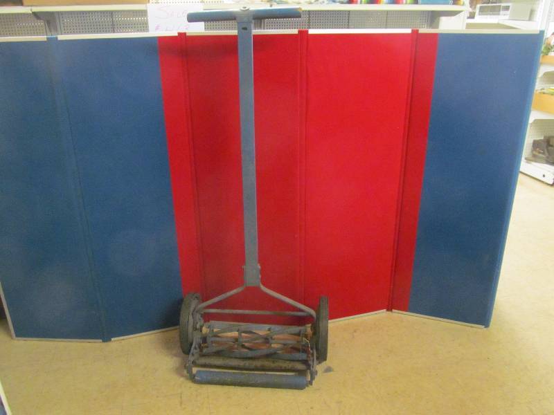 lot 95 image: reel mower