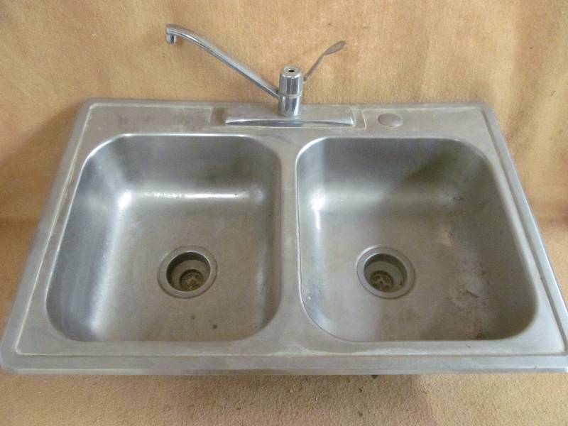 lot 148 image: sink