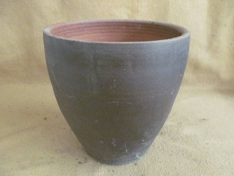 lot 152 image: Planters