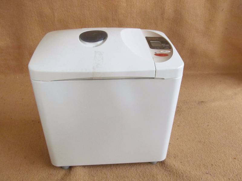 lot 169 image: Bread machine