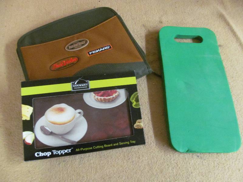 lot 175 image: briefcase, pad, board
