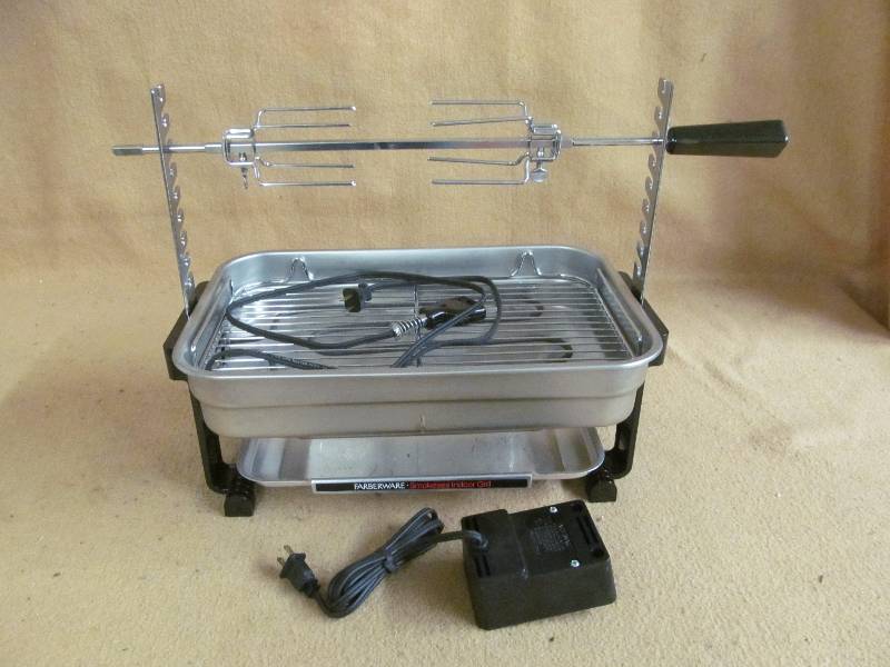 lot 177 image: indoor grill