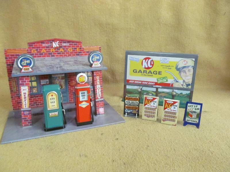 lot 197 image: Kiddie Car Corner
