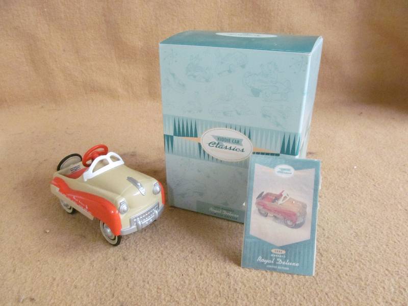 lot 222 image: Kiddie car classics