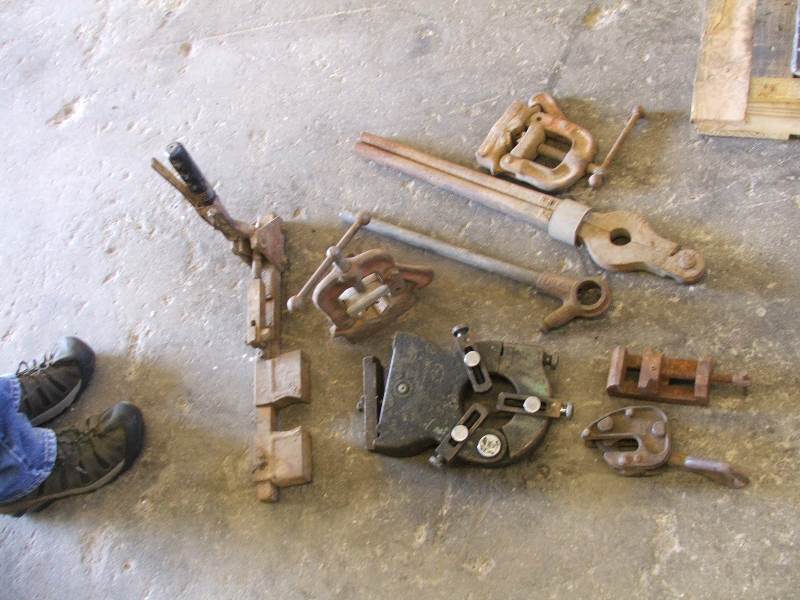 lot 82 image: Assorted Pipe Tools