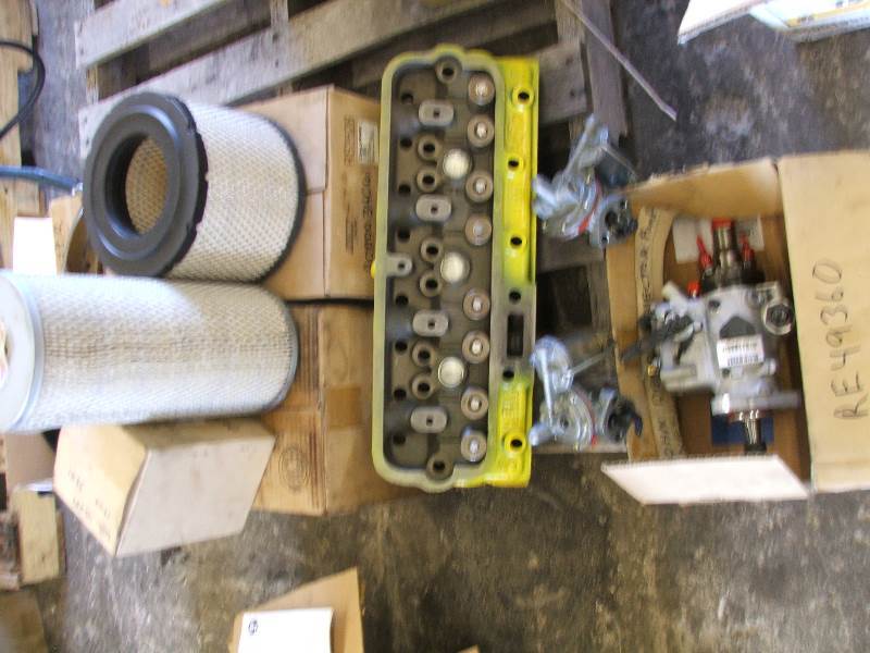 lot 84 image: Assorted Forklift Parts