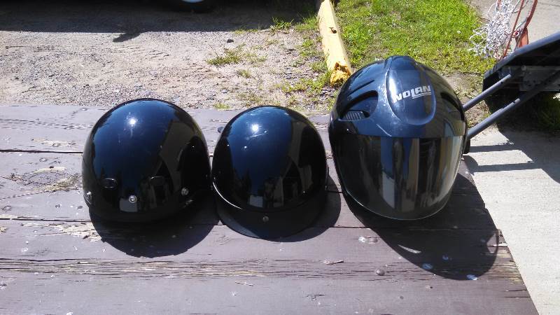 lot 112 image: 3 Motorcycle Helmets