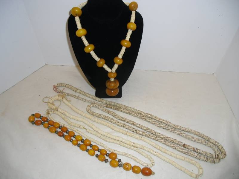 Native Handmade ShellsBead Necklaces