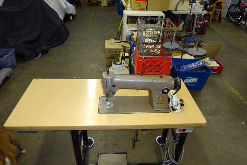 Singer Sewing Machine